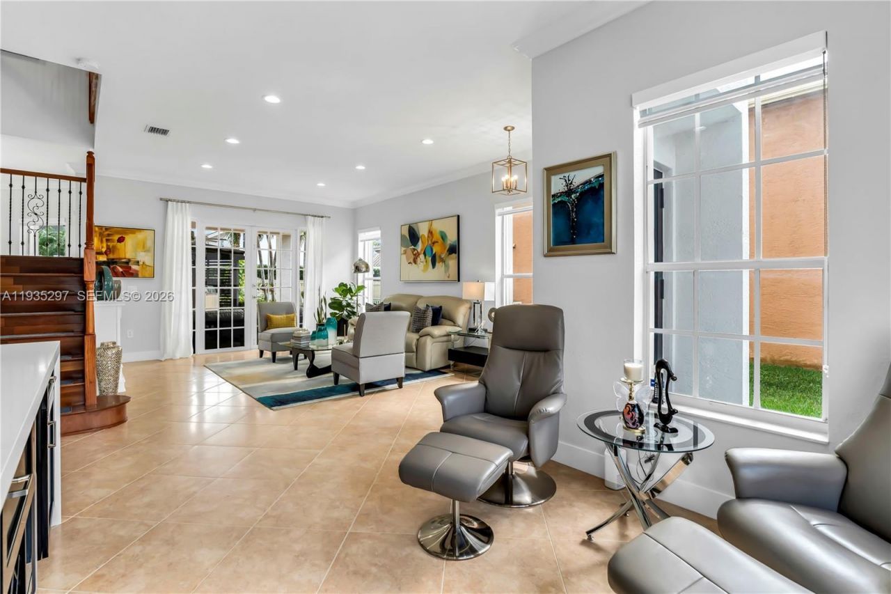 5311 SW 184th Way, Miramar, FL 33029 Photo