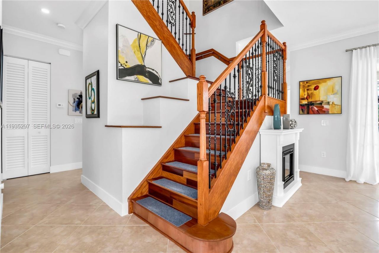 5311 SW 184th Way, Miramar, FL 33029 Photo