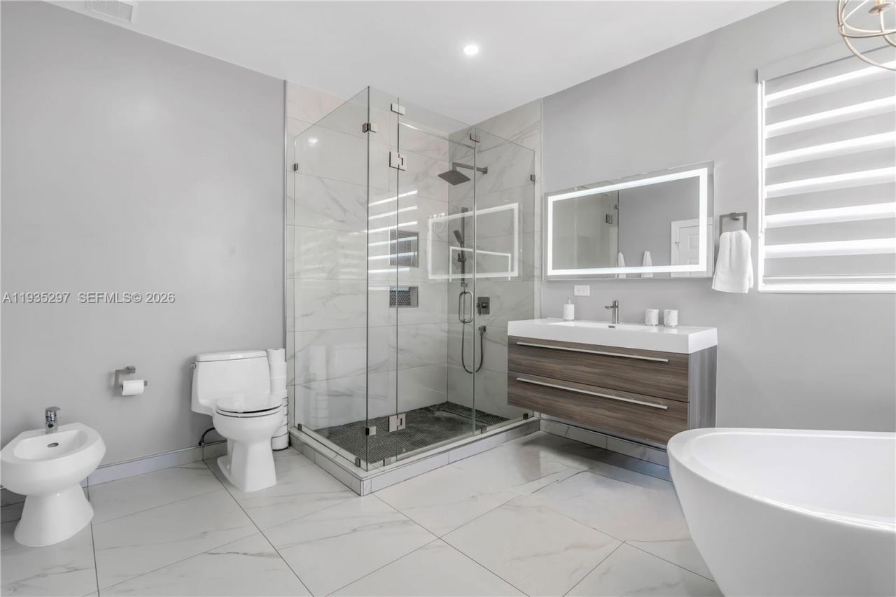 5311 SW 184th Way, Miramar, FL 33029 Photo