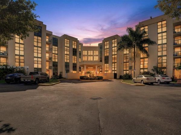 2075 SW 122nd Ave , Unit 531, Miami, FL 33175