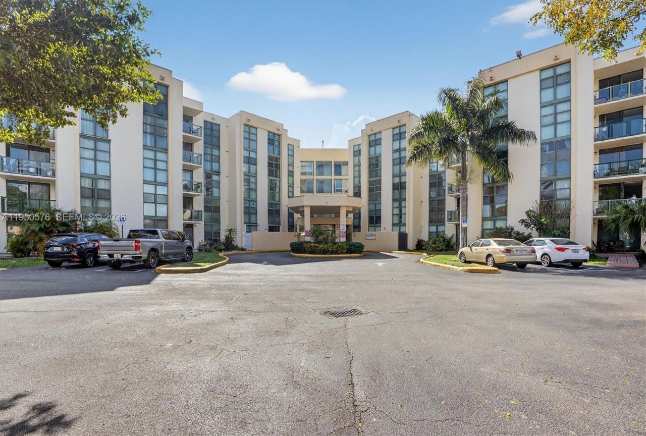 2075 SW 122nd Ave , Unit 531, Miami, FL 33175 Photo