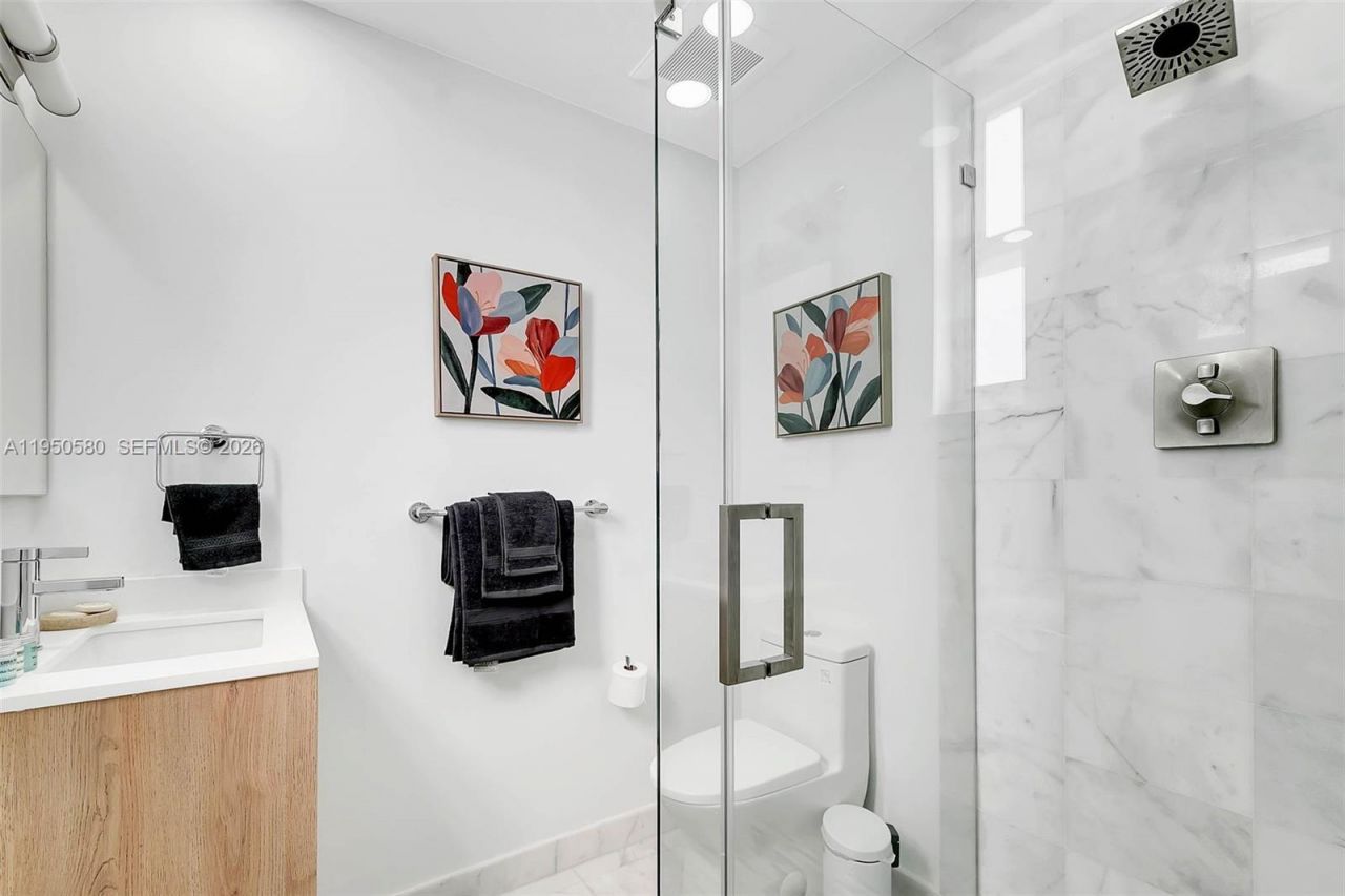 1702 Espanola Dr, Miami, FL 33133 Photo