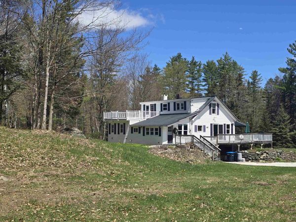 3148 Route 11, Londonderry, VT 05148