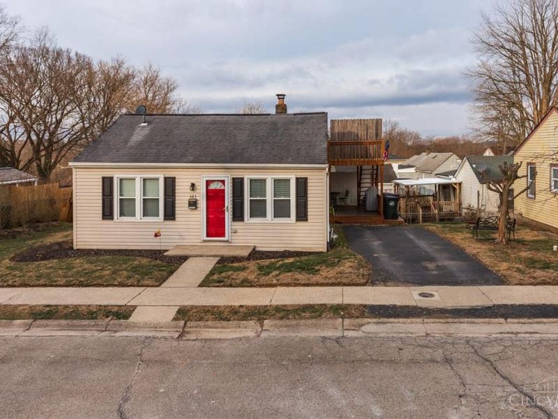 483 Valley View Drive, South Lebanon, OH 45065 Photo 1