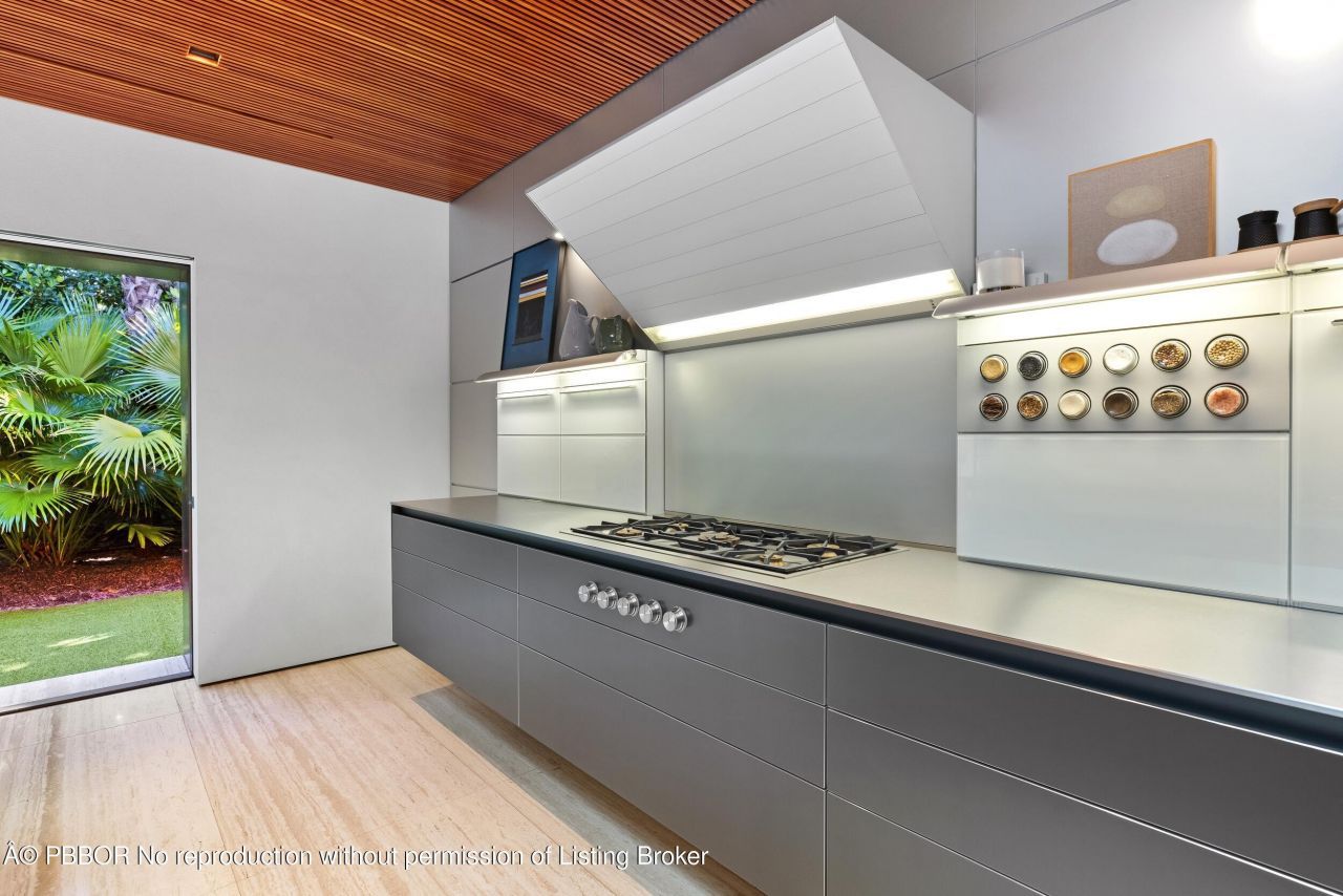 195 Via Marina, Palm Beach, FL 33480 Photo