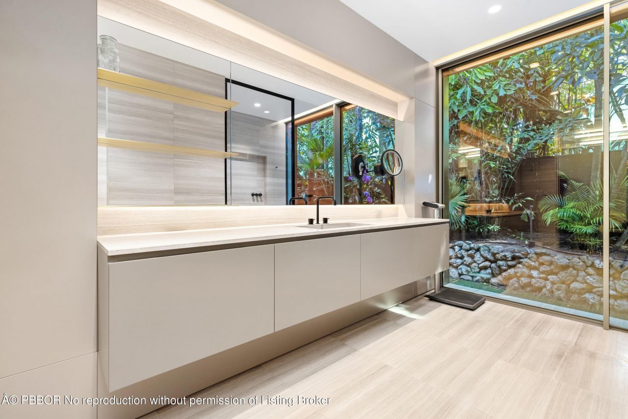 195 Via Marina, Palm Beach, FL 33480 Photo