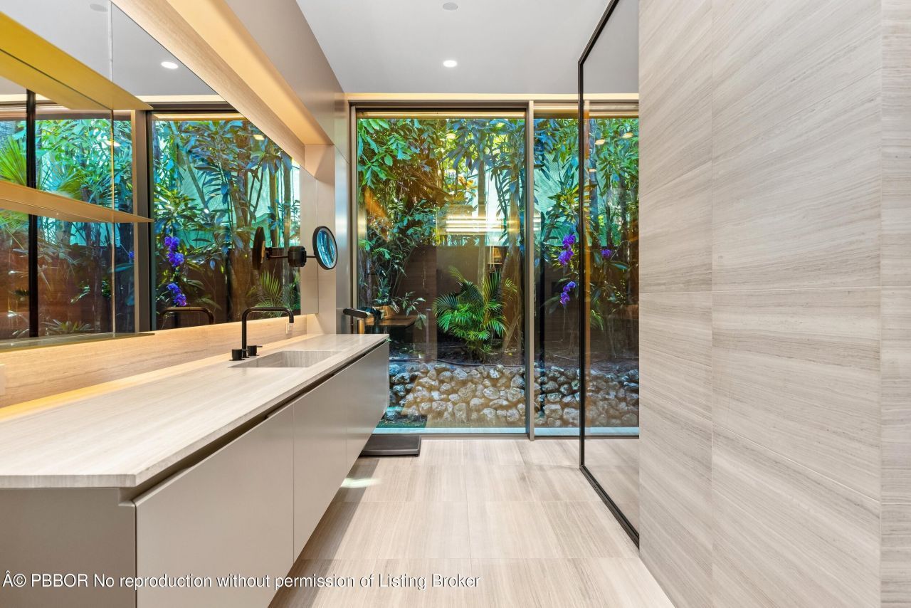 195 Via Marina, Palm Beach, FL 33480 Photo