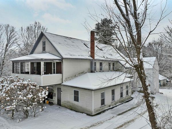 11 White Plains Road, Webster, NH 03303
