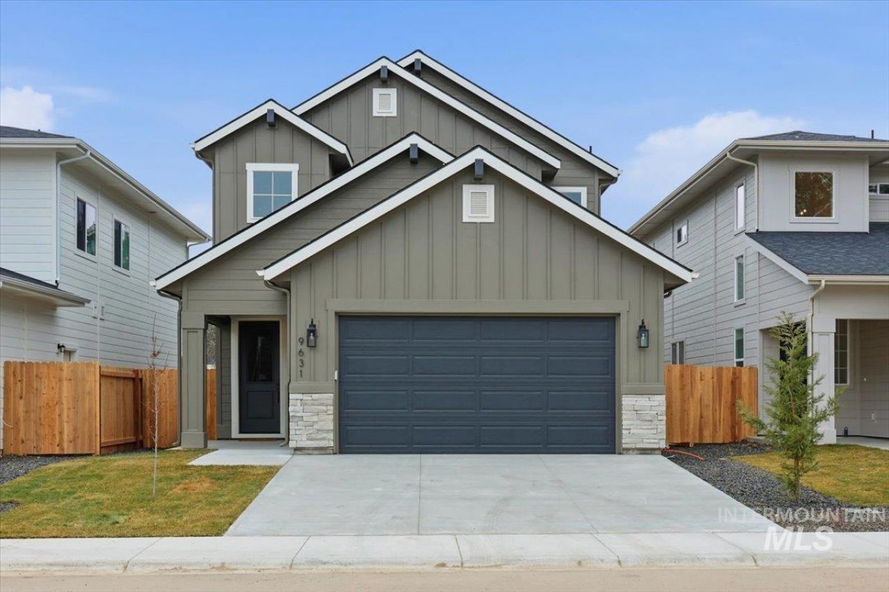 9631 W Kate Dr, Boise, ID 83714 Main Photo