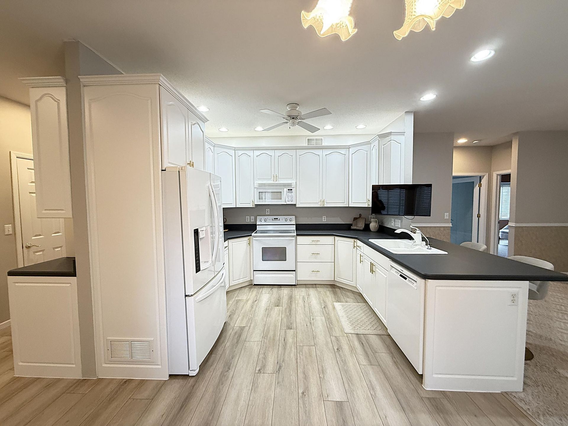 304 Lynsee Lane, Montevideo, MN 56265