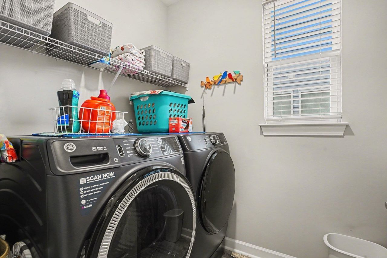 590 Cascade Loop Photo 19