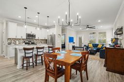 590 Cascade Loop photo 4