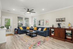 590 Cascade Loop photo 4