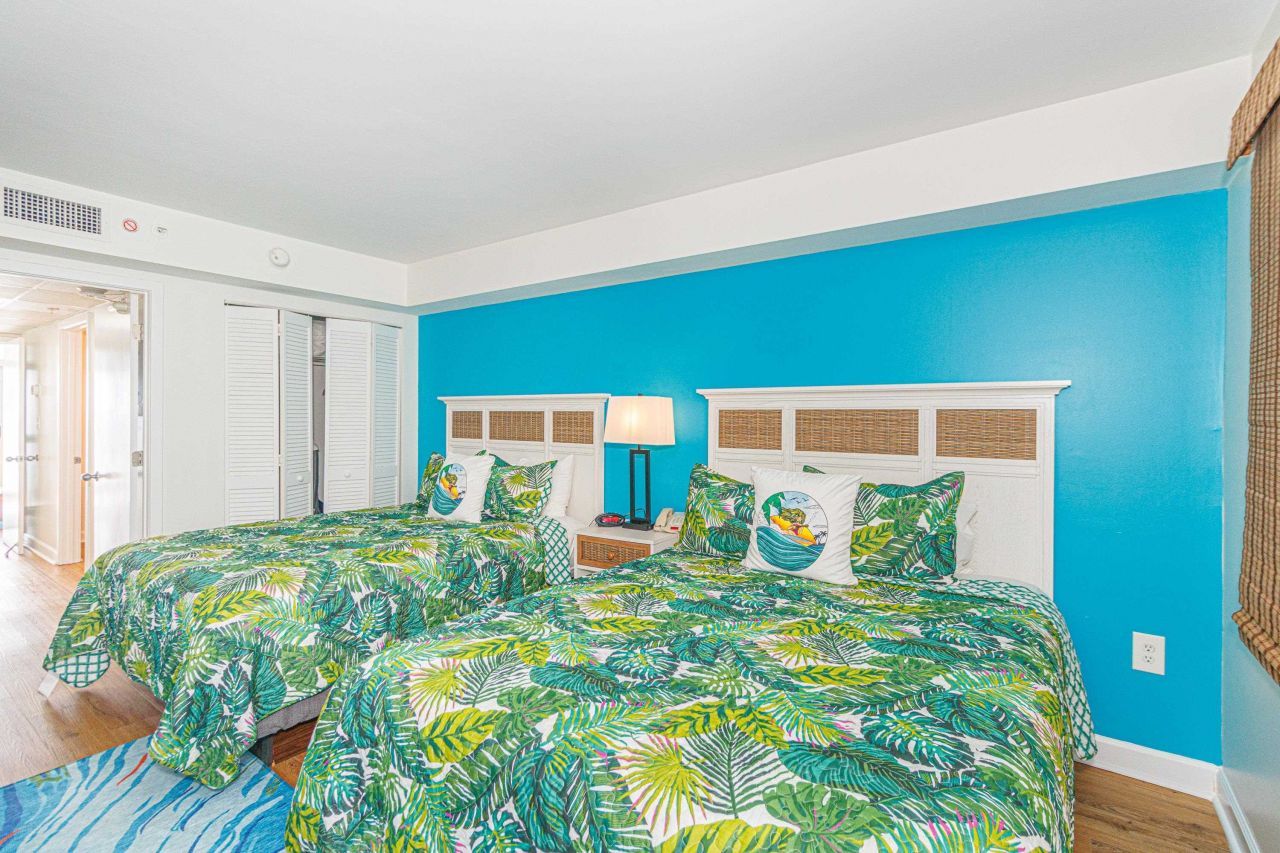 2000 N Ocean Blvd. Photo 18