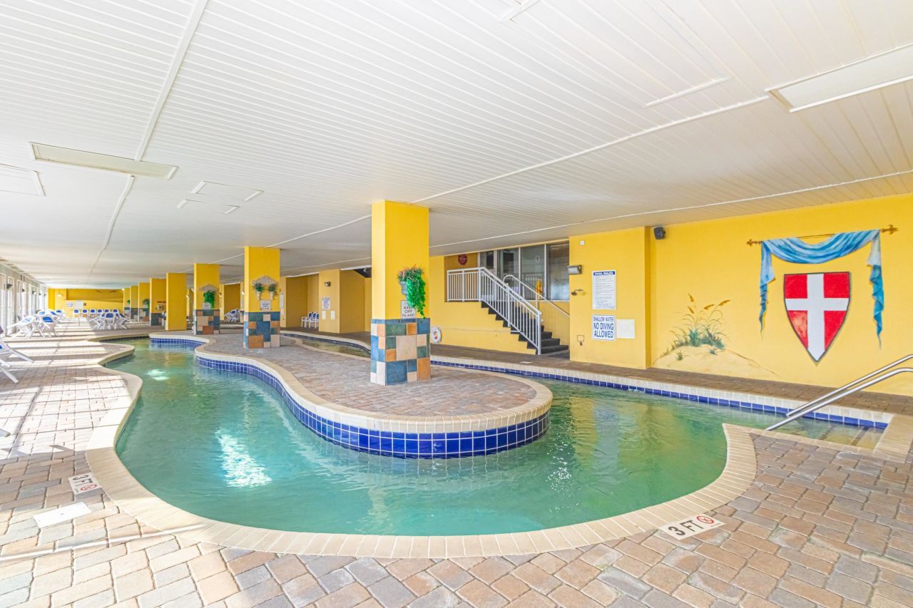 2000 N Ocean Blvd. Photo 32