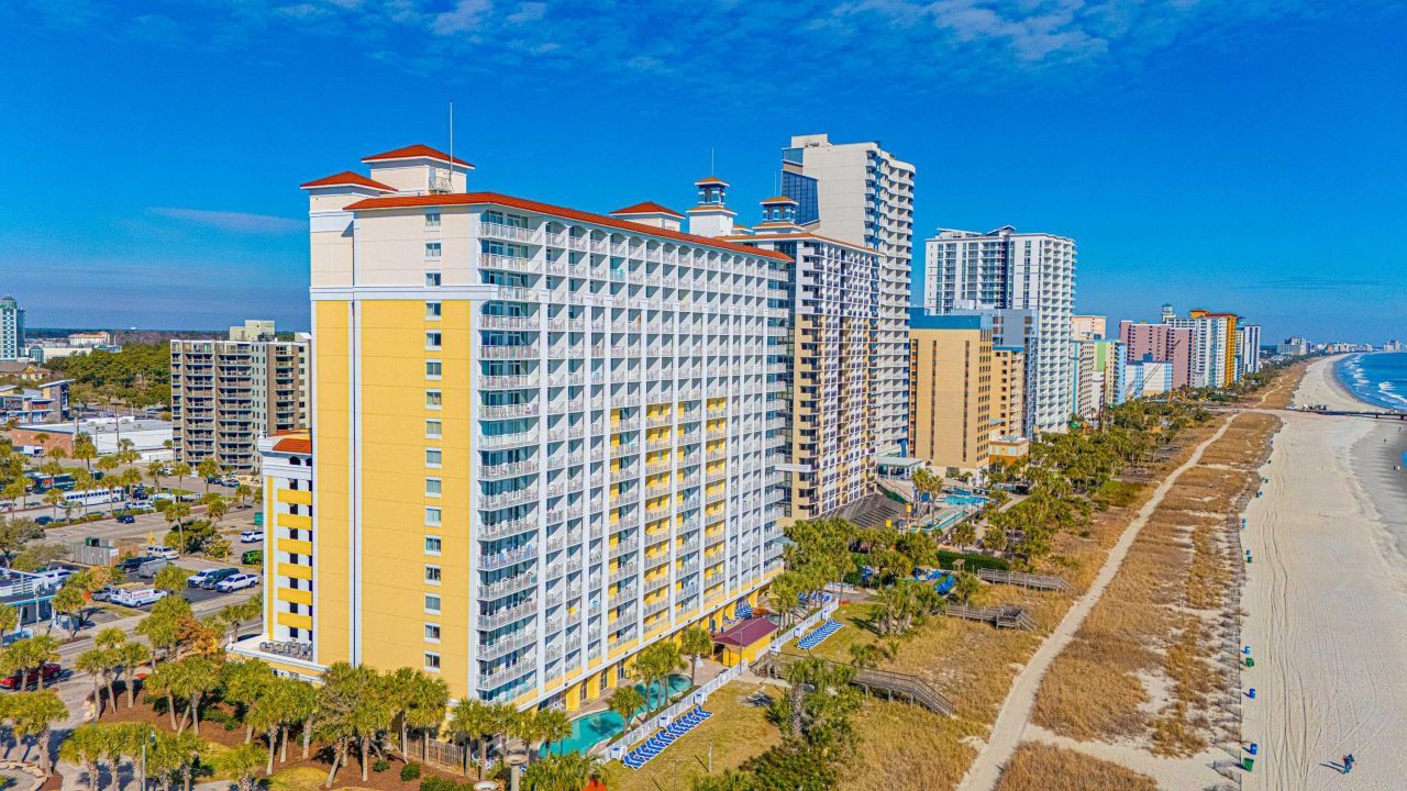 2000 N Ocean Blvd. Photo 39