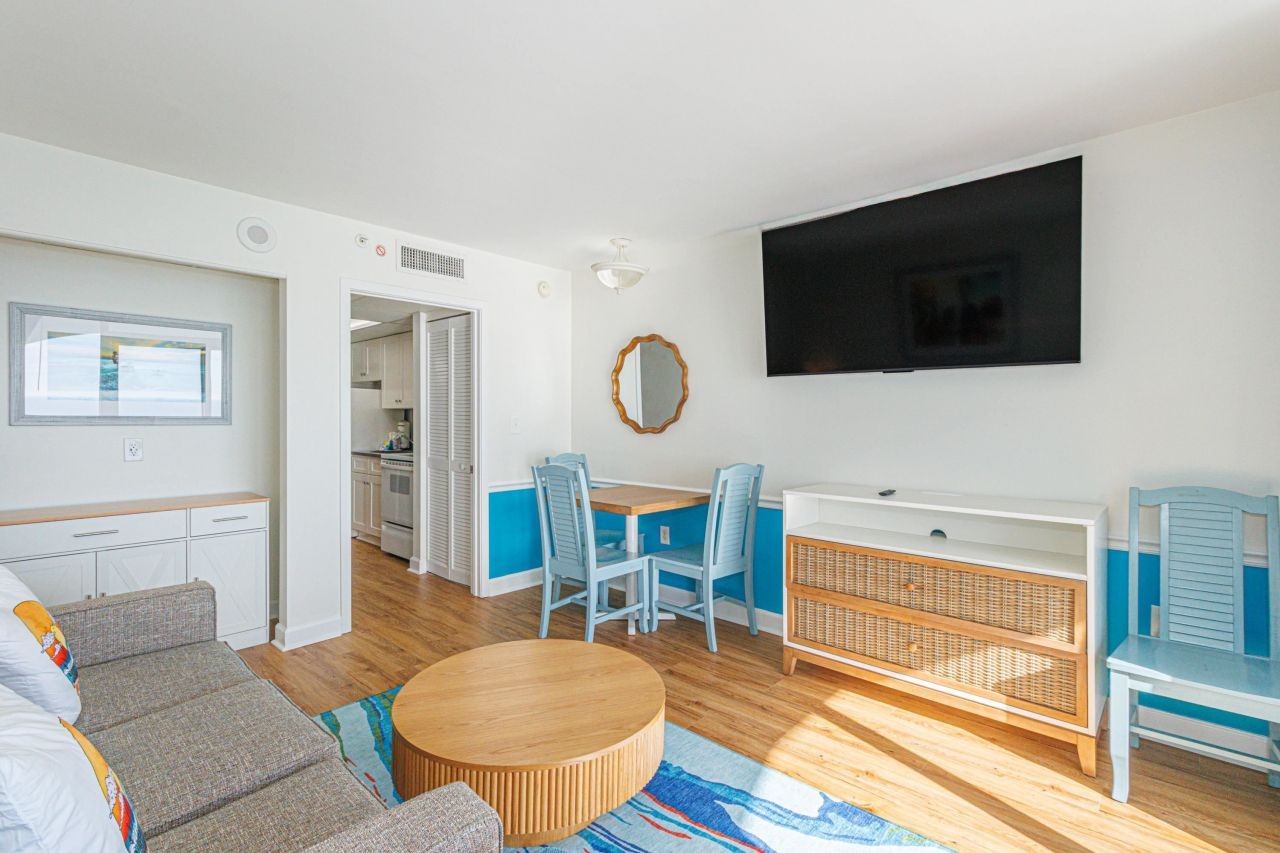 2000 N Ocean Blvd. Photo 6