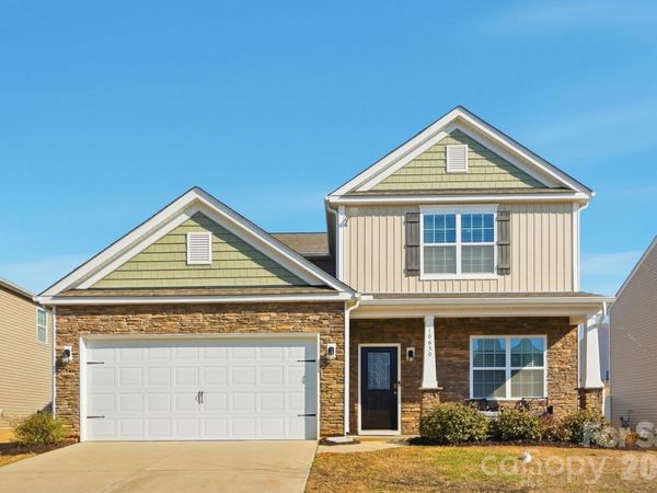 10630 Bradstreet Commons Way, Charlotte, NC 28215