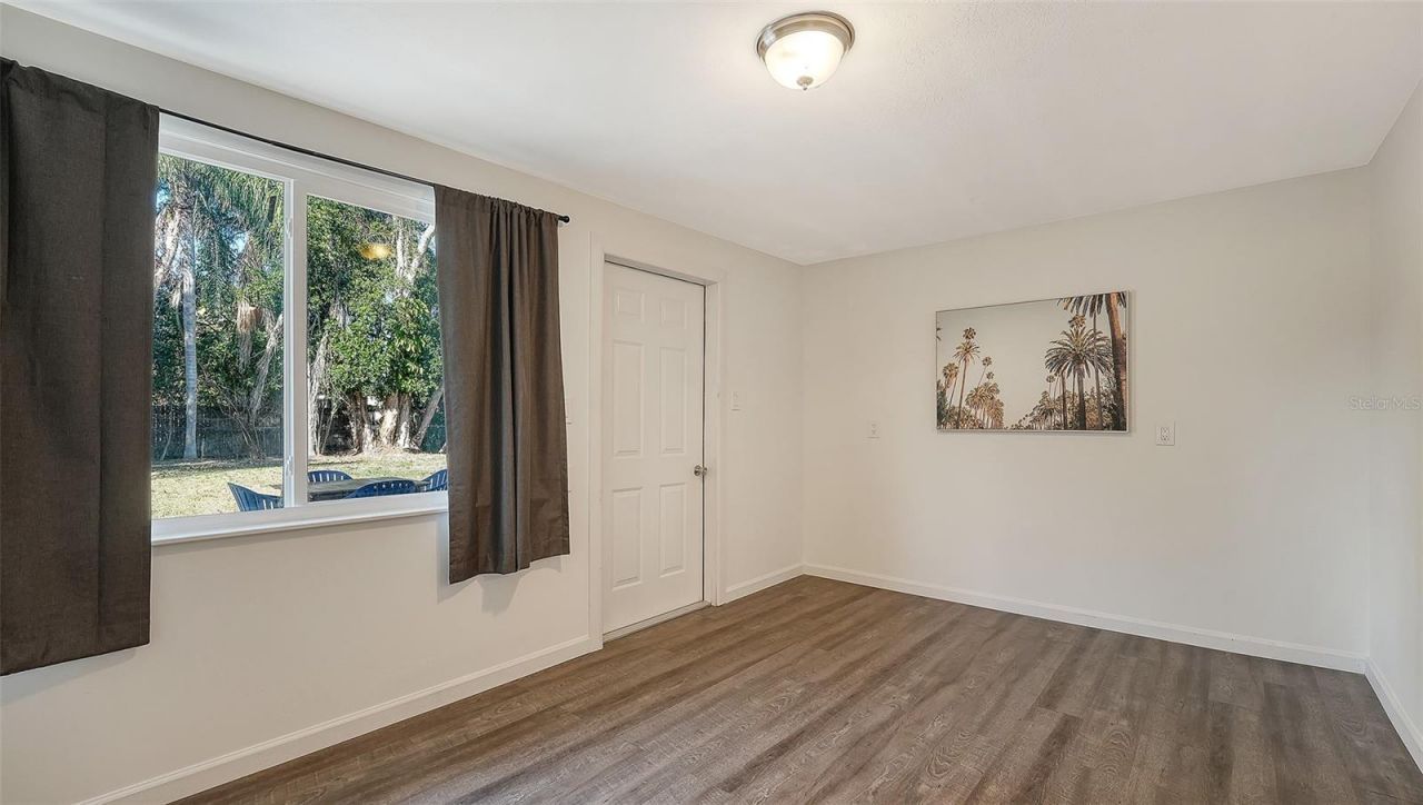 209 Briggs Court, Sarasota, FL 34237 Photo