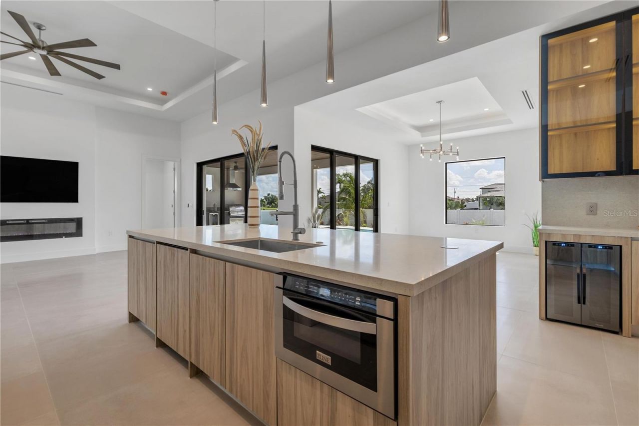 109 NW 35th Place, Cape Coral, FL 33993 Photo