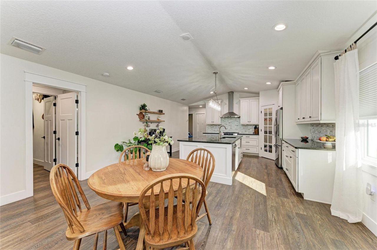 606 19th Avenue W, Palmetto, FL 34221 Photo