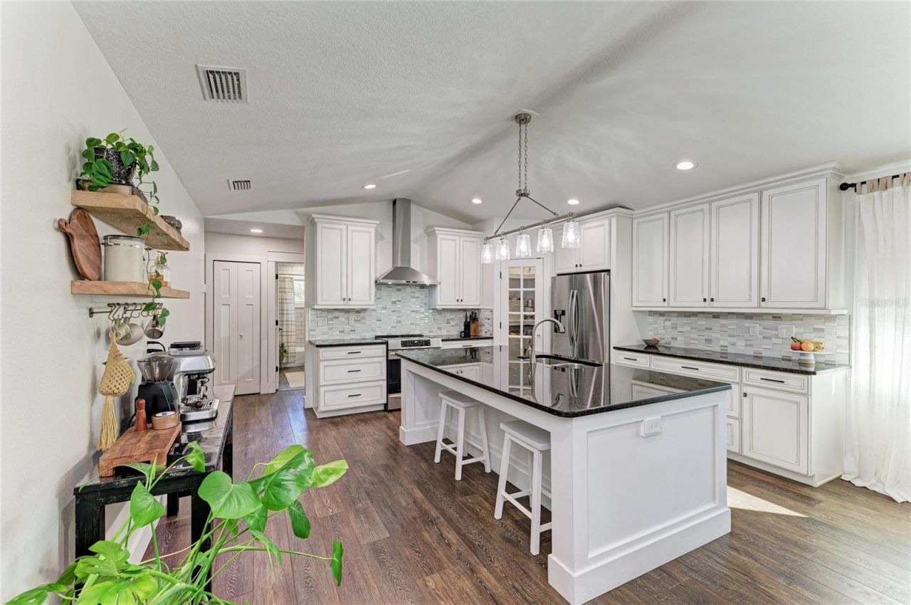 606 19th Avenue W, Palmetto, FL 34221 Photo