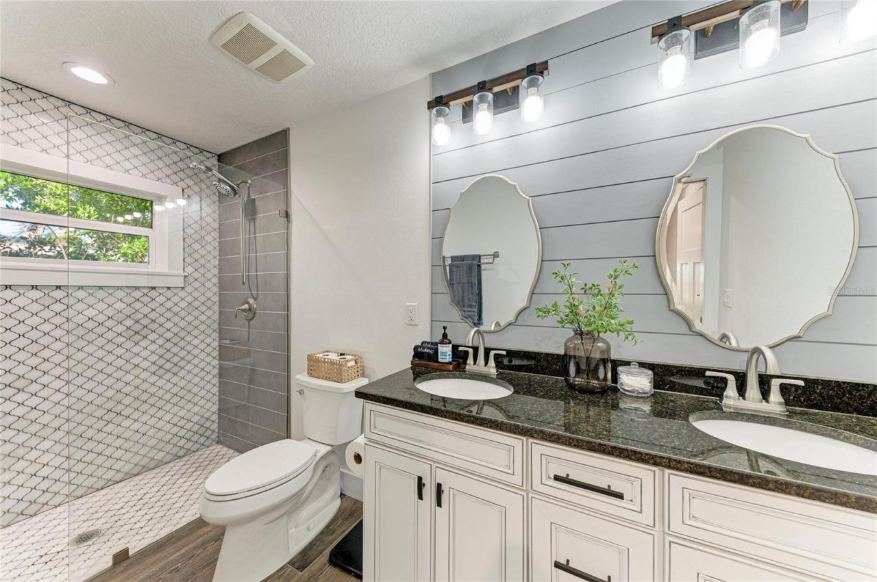 606 19th Avenue W, Palmetto, FL 34221 Photo