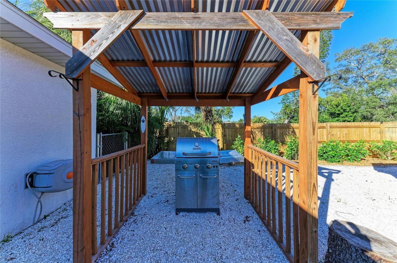 606 19th Avenue W, Palmetto, FL 34221 Photo