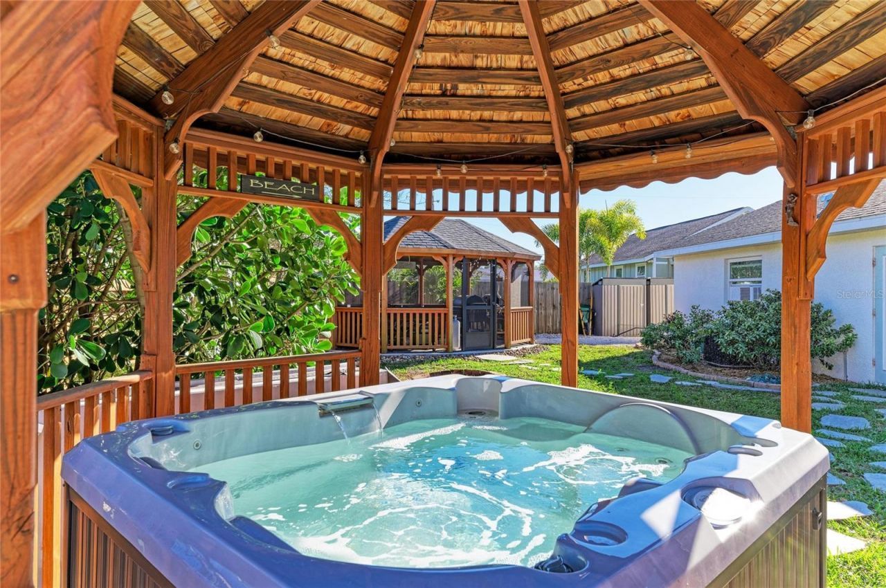 606 19th Avenue W, Palmetto, FL 34221 Photo