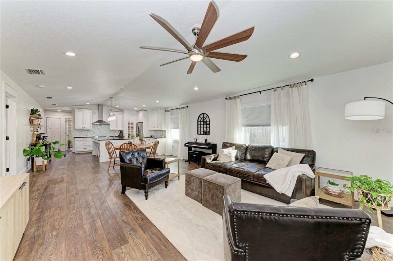 606 19th Avenue W, Palmetto, FL 34221 Photo