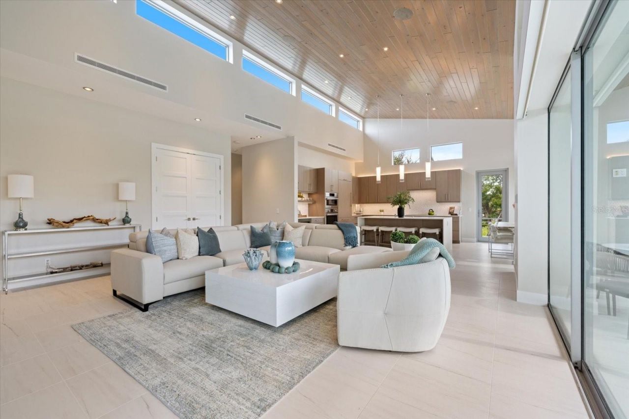 600 De Narvaez Drive, Longboat Key, FL 34228 Photo