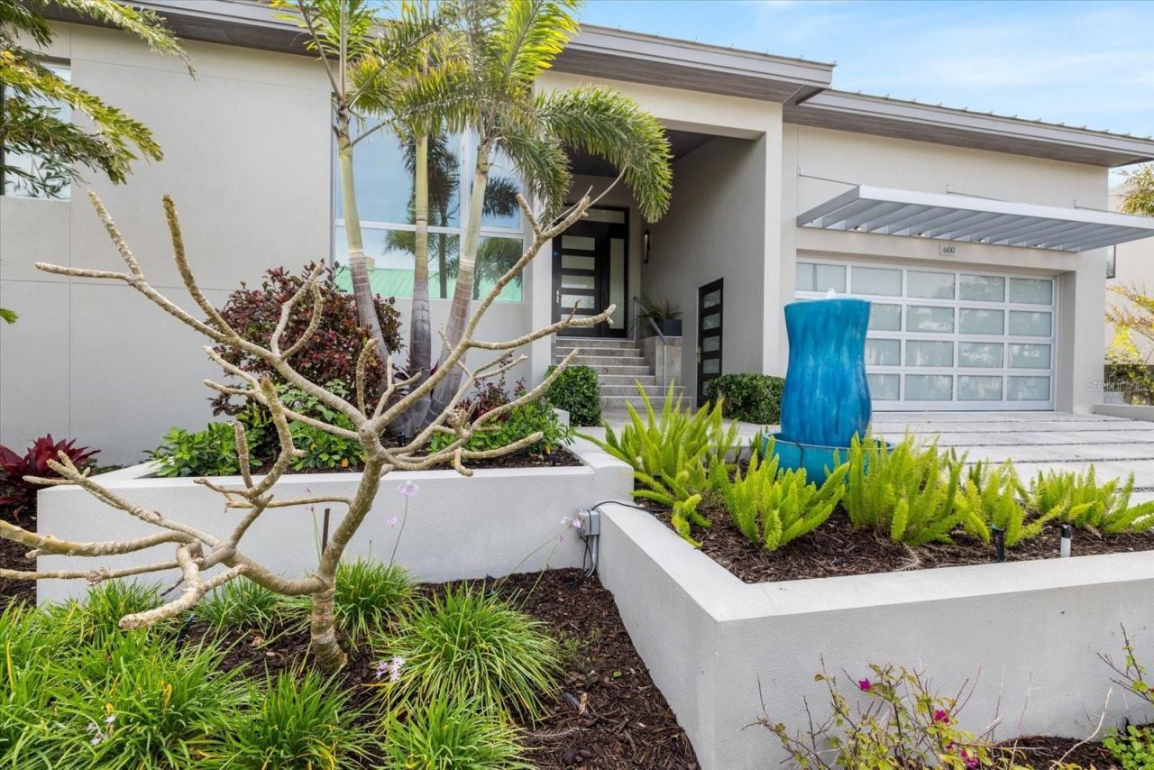 600 De Narvaez Drive, Longboat Key, FL 34228 Photo