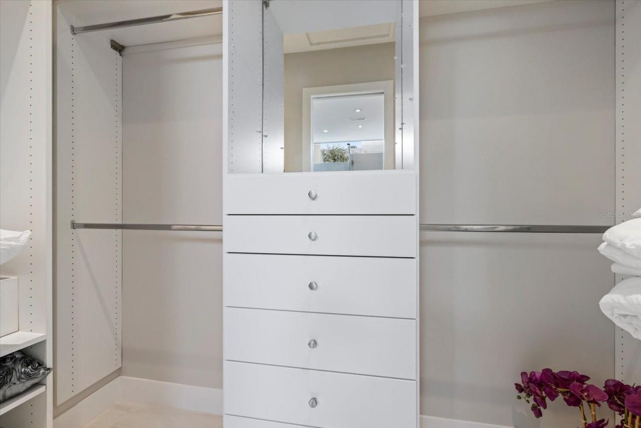 600 De Narvaez Drive, Longboat Key, FL 34228 Photo