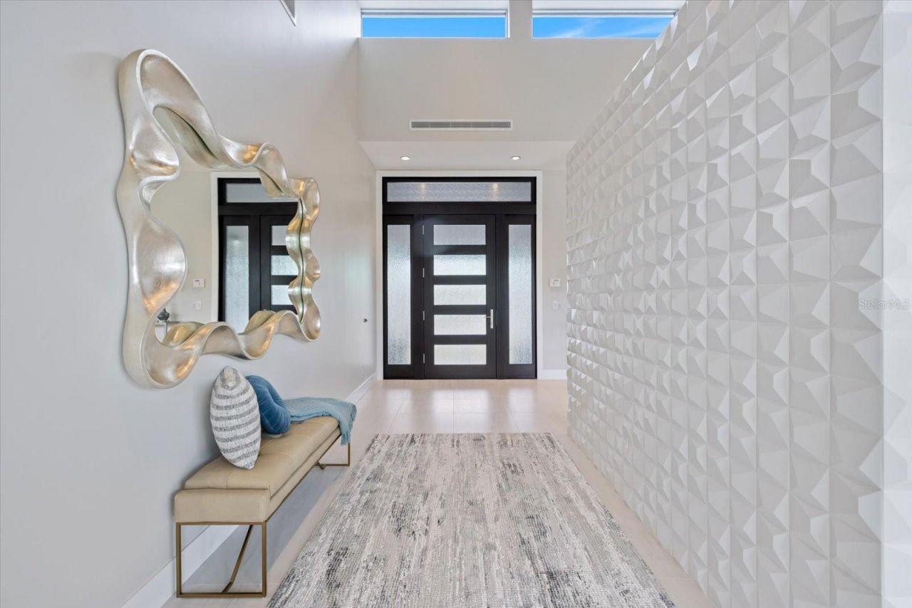 600 De Narvaez Drive, Longboat Key, FL 34228 Photo