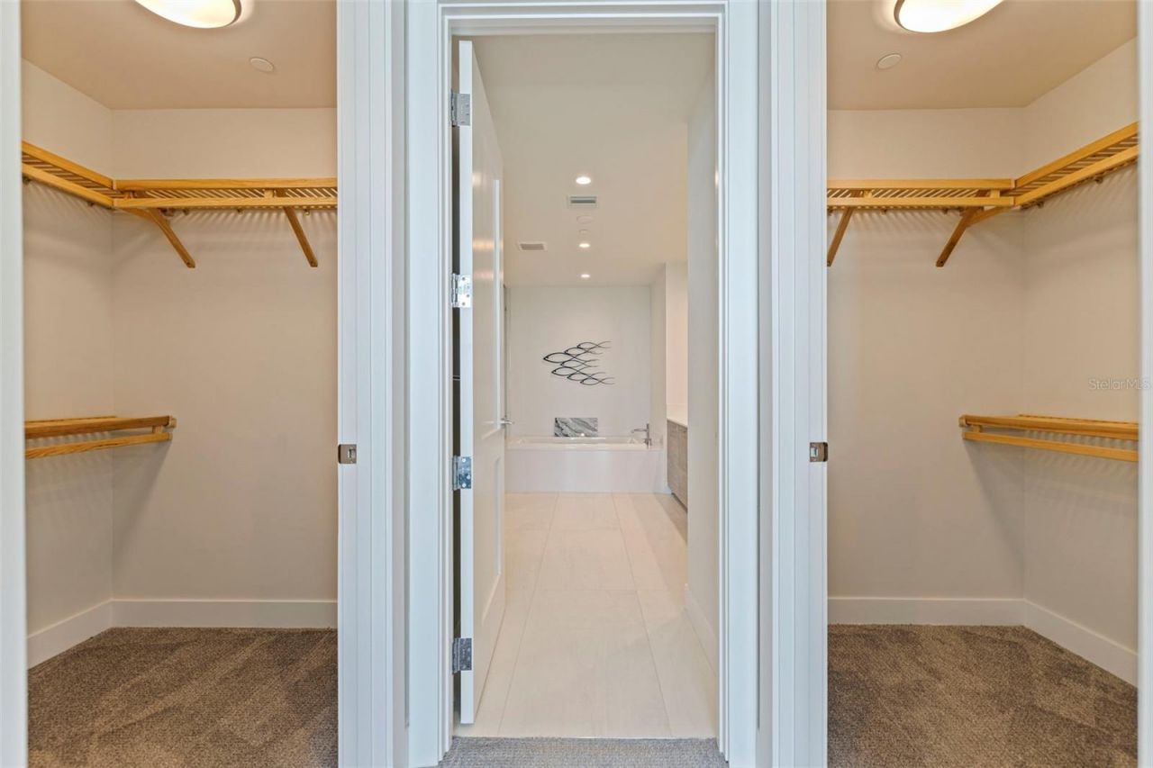 301 1st Street S, Unit 2103, Saint Petersburg, FL 33701 Photo