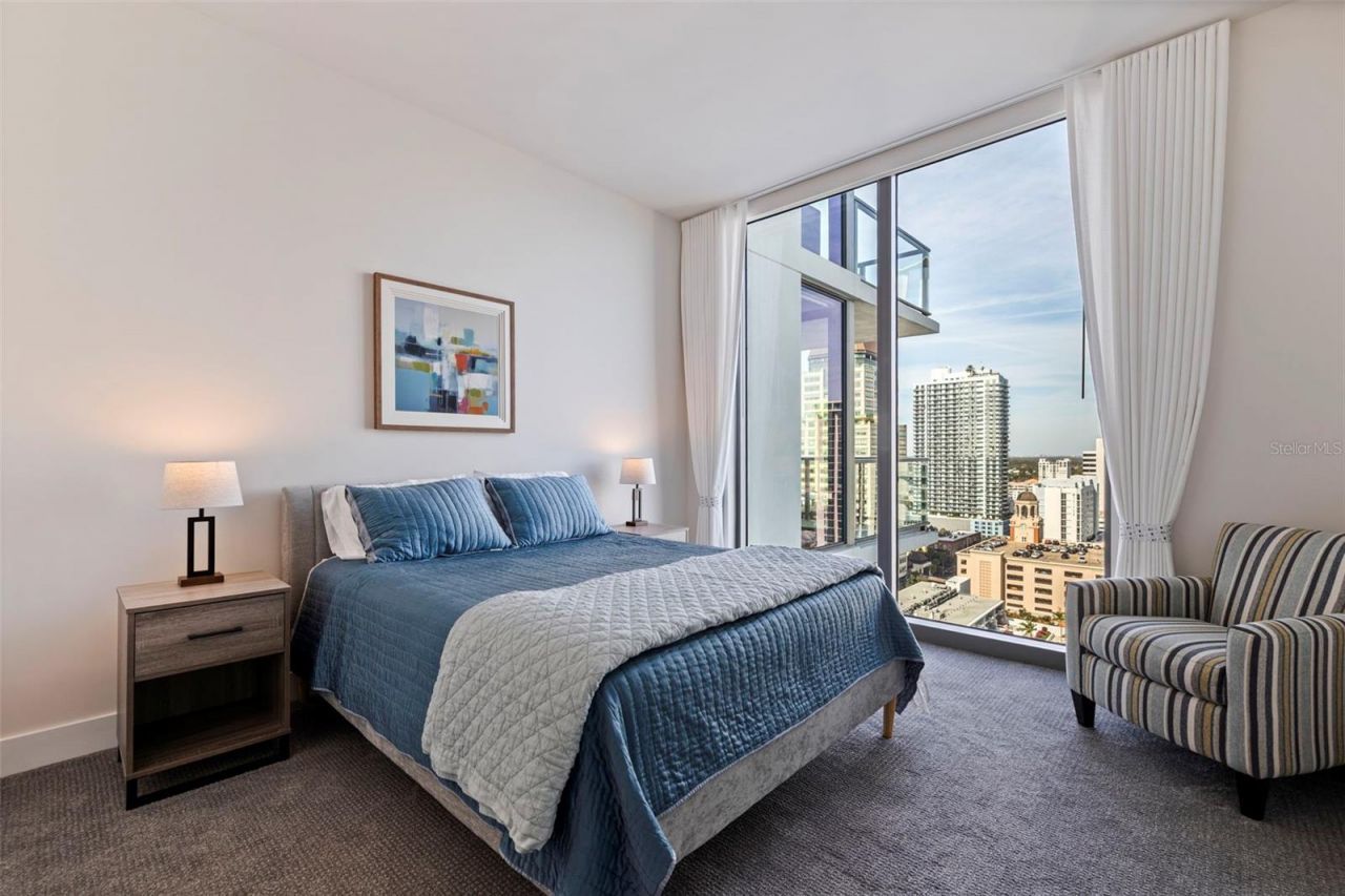 301 1st Street S, Unit 2103, Saint Petersburg, FL 33701 Photo