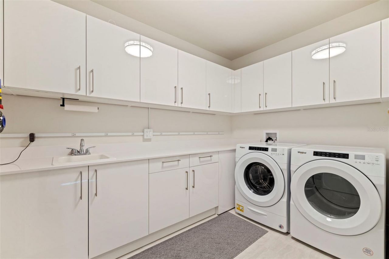 301 1st Street S, Unit 2103, Saint Petersburg, FL 33701 Photo