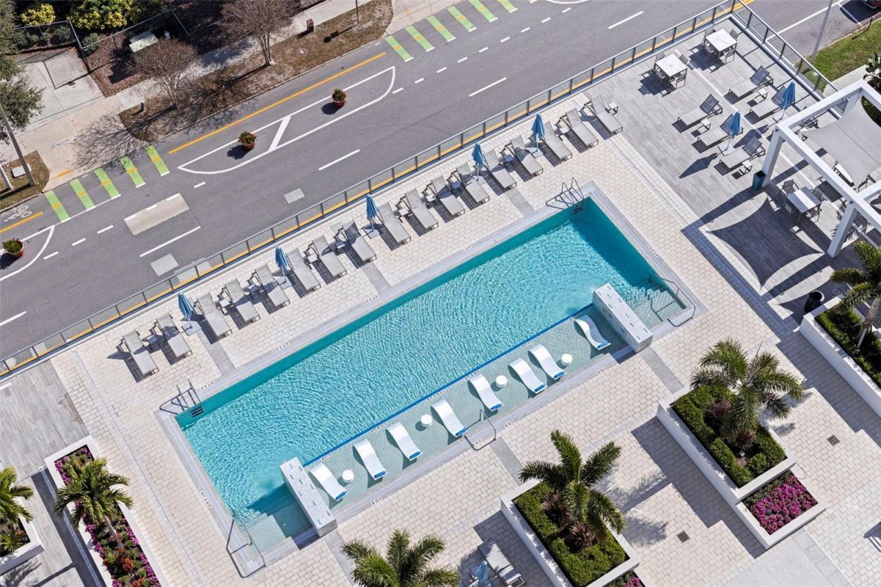 301 1st Street S, Unit 2103, Saint Petersburg, FL 33701 Photo