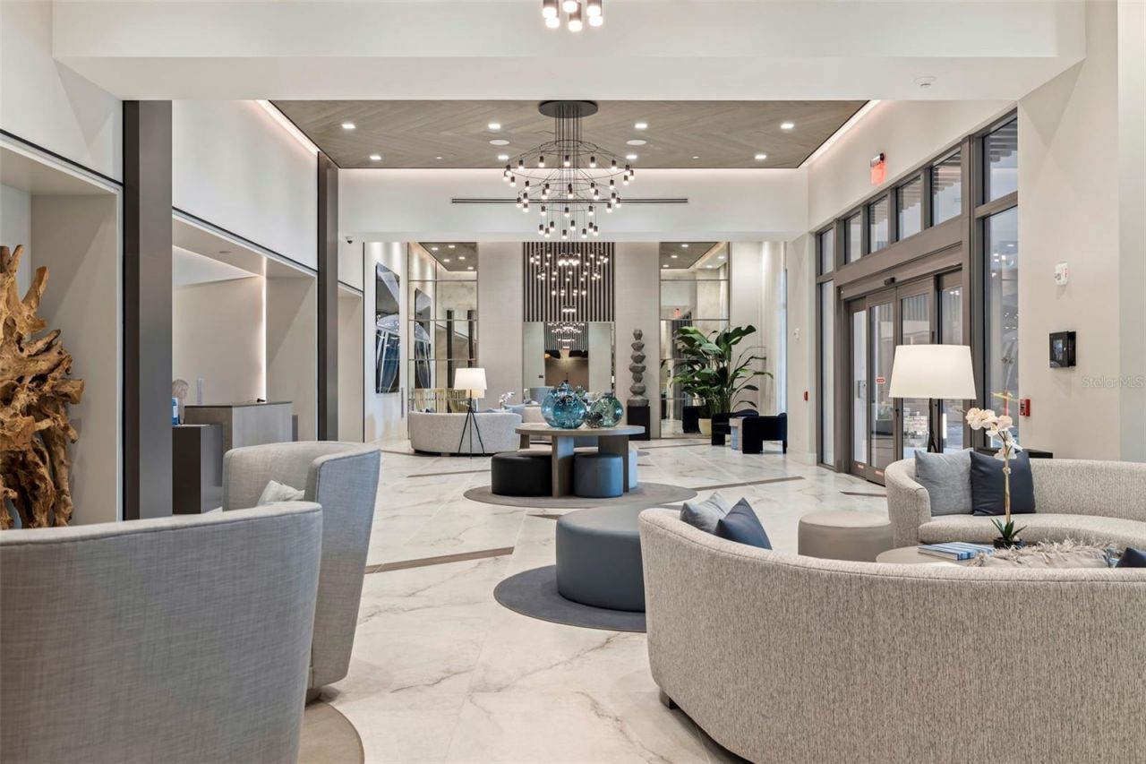 301 1st Street S, Unit 2103, Saint Petersburg, FL 33701 Photo