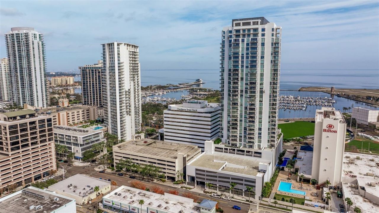 301 1st Street S, Unit 2103, Saint Petersburg, FL 33701 Photo