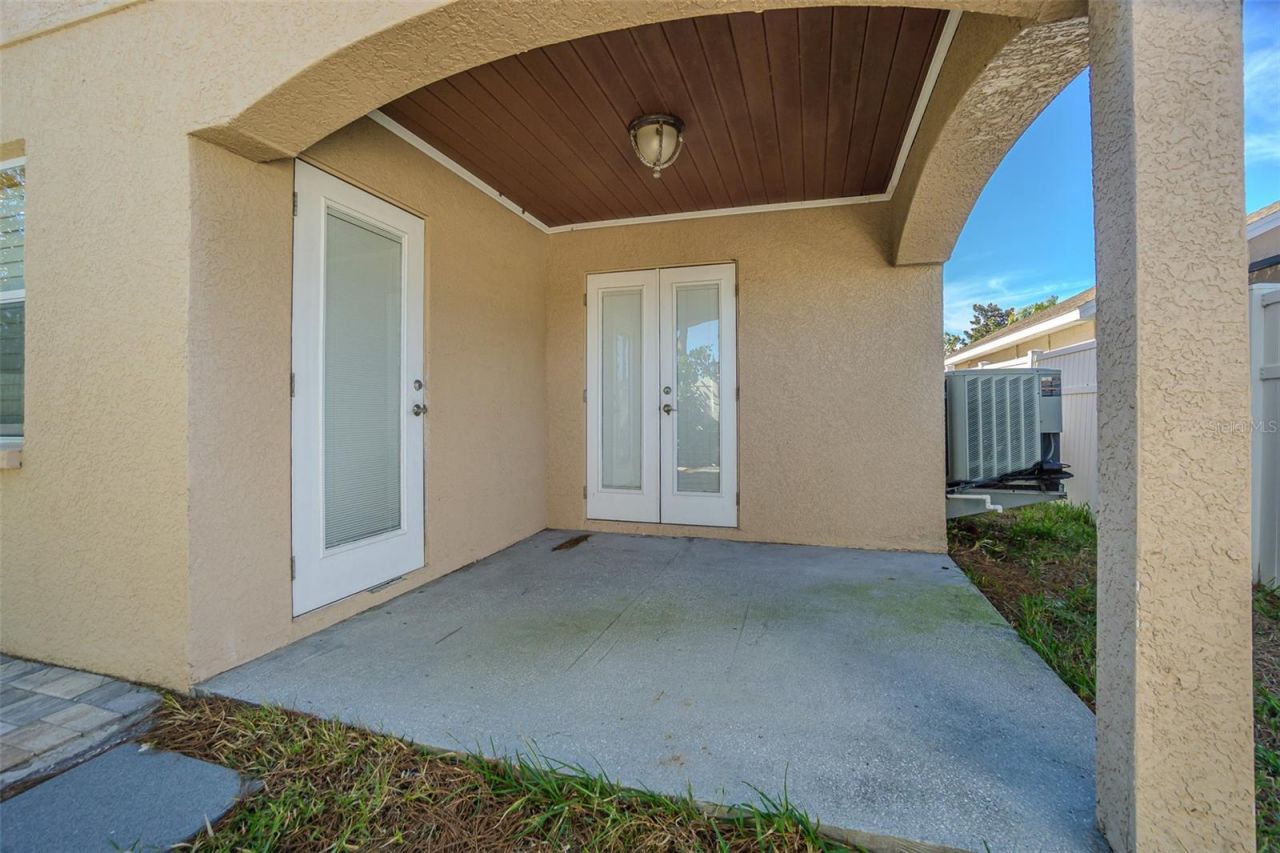 2614 Hawk Roost Court, Holiday, FL 34691 Photo