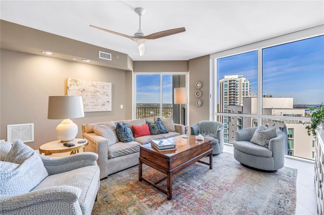 300 Beach Drive Ne, Unit 2101, Saint Petersburg, FL 33701 Photo