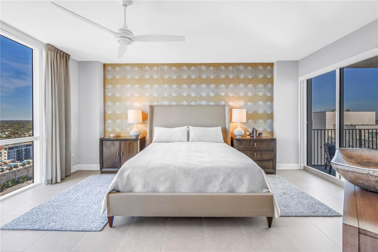 300 Beach Drive Ne, Unit 2101, Saint Petersburg, FL 33701 Photo