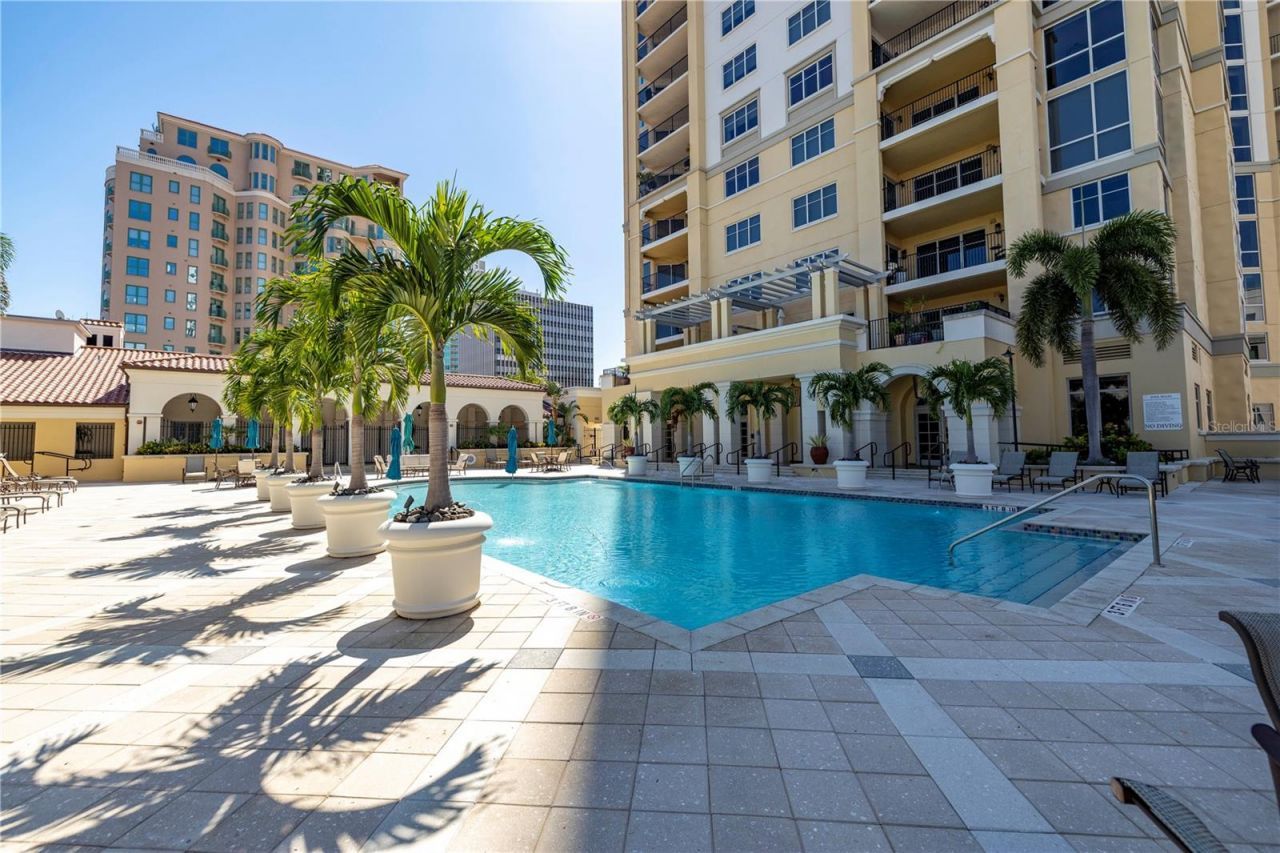 300 Beach Drive Ne, Unit 2101, Saint Petersburg, FL 33701 Photo