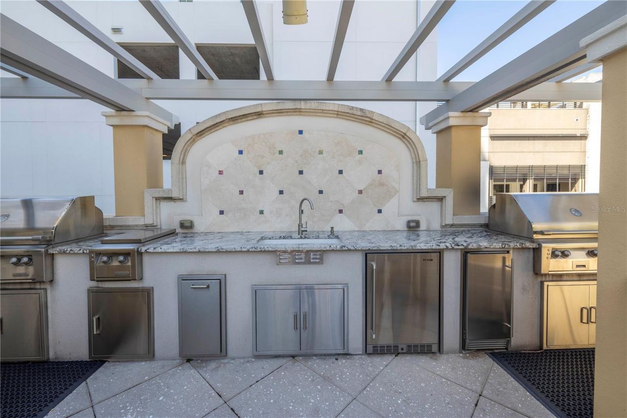 300 Beach Drive Ne, Unit 2101, Saint Petersburg, FL 33701 Photo