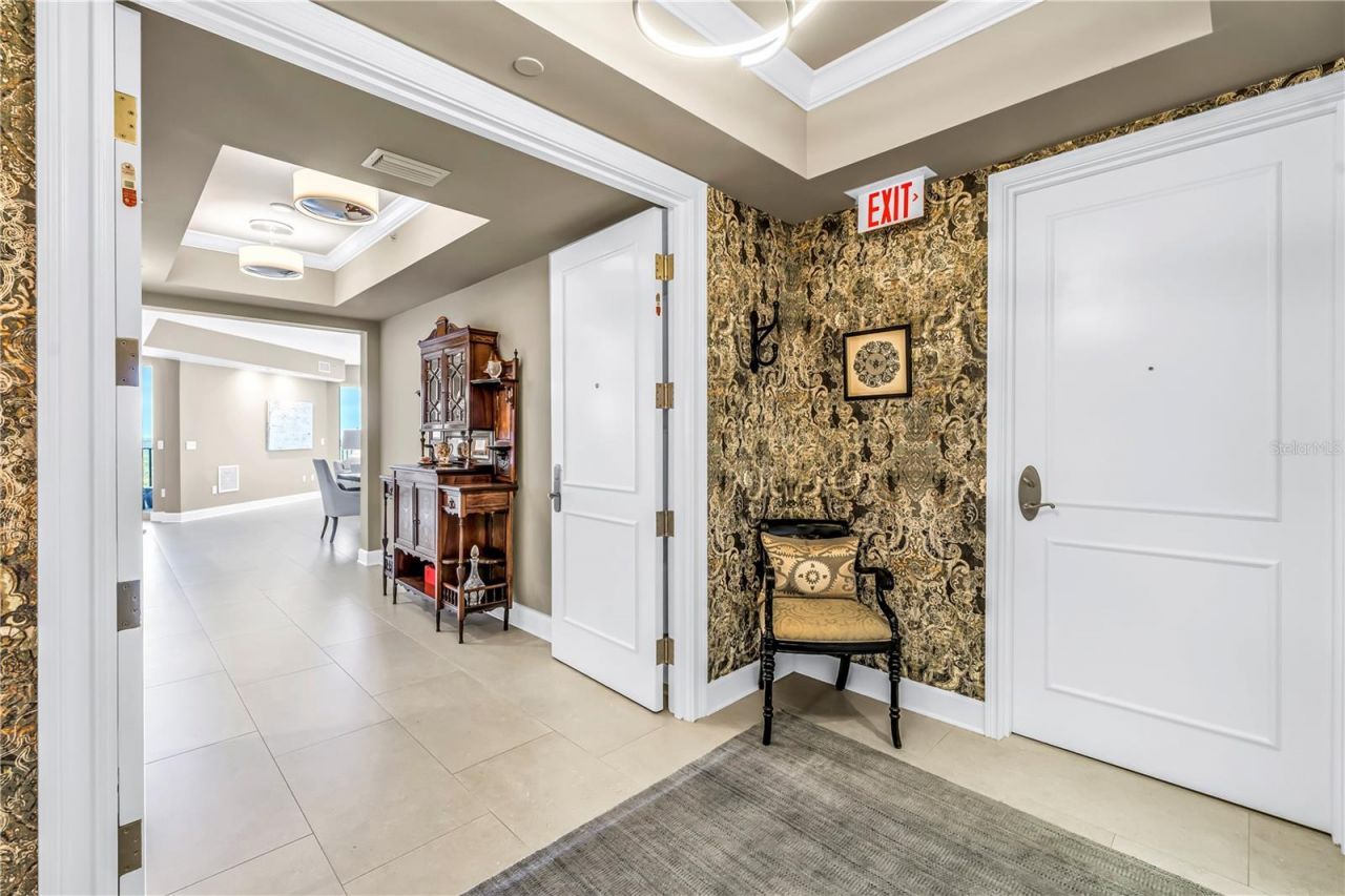 300 Beach Drive Ne, Unit 2101, Saint Petersburg, FL 33701 Photo