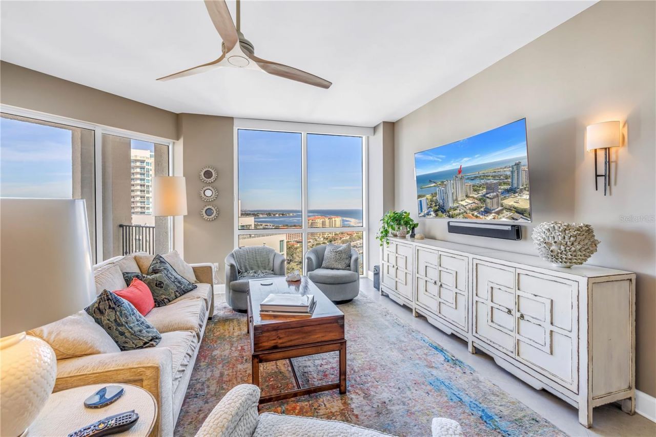 300 Beach Drive Ne, Unit 2101, Saint Petersburg, FL 33701 Photo