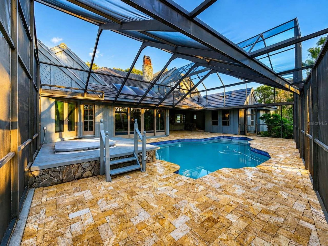 3522 Shoreline Circle, Palm Harbor, FL 34684 Photo