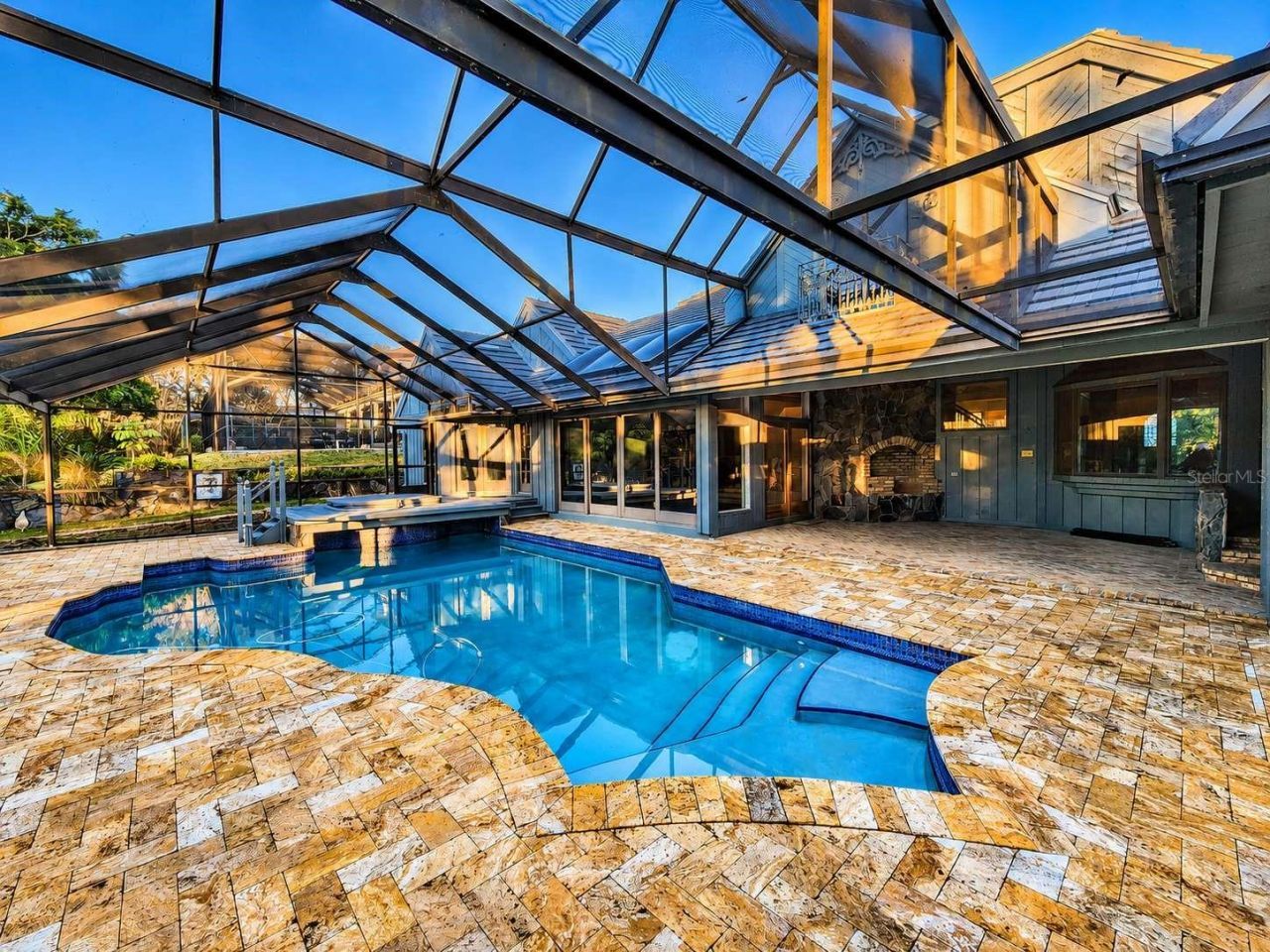 3522 Shoreline Circle, Palm Harbor, FL 34684 Photo