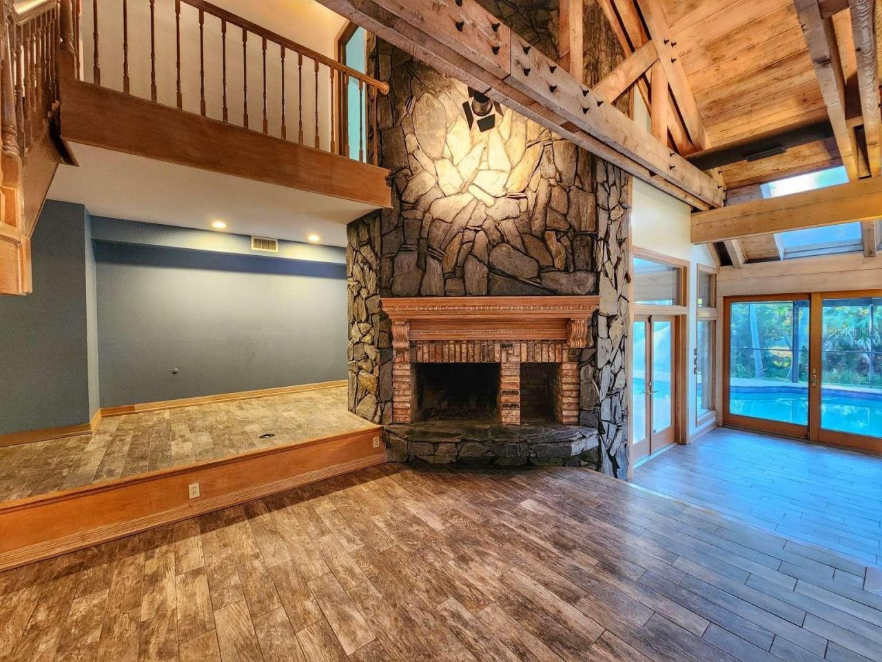 3522 Shoreline Circle, Palm Harbor, FL 34684 Photo